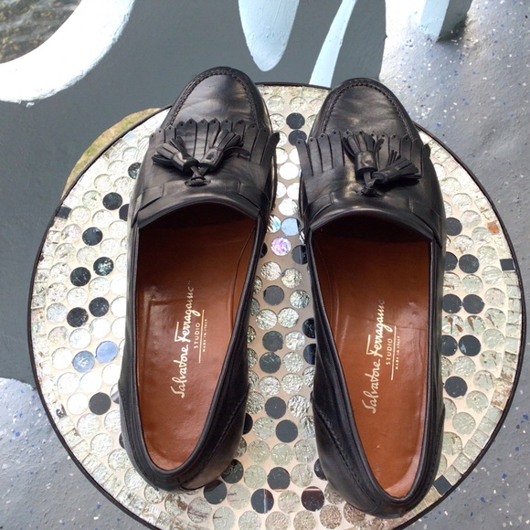 Salvatore Ferragamo All Leather Tasseled Loafers Made in Italy Size 12 D main image 8
